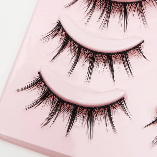 False Eyelashes For A Natural Look